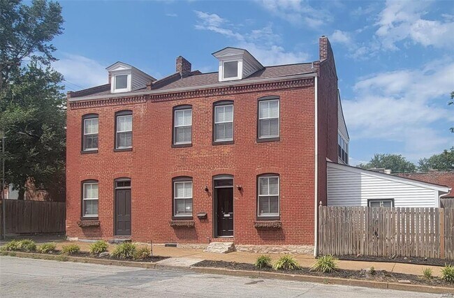 Photo - 1111 Allen Ave