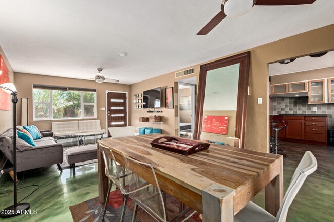 Photo - 6744 E Vernon Ave