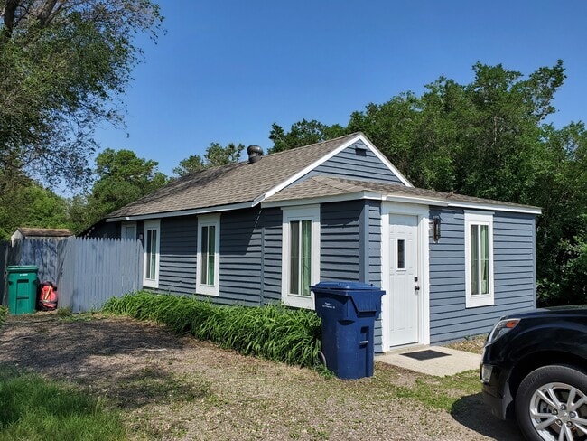Photo - 129 12th St SW Casa