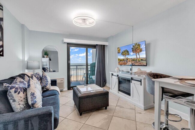 Building Photo - 2001 S Ocean Blvd