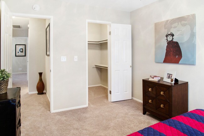 Greystone Townhouses For Rent in Costa Mesa, CA