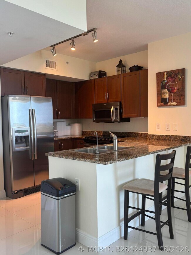 350 N Federal Hwy Unit 1209
