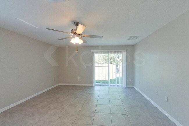 8473 Indian Laurel Ln