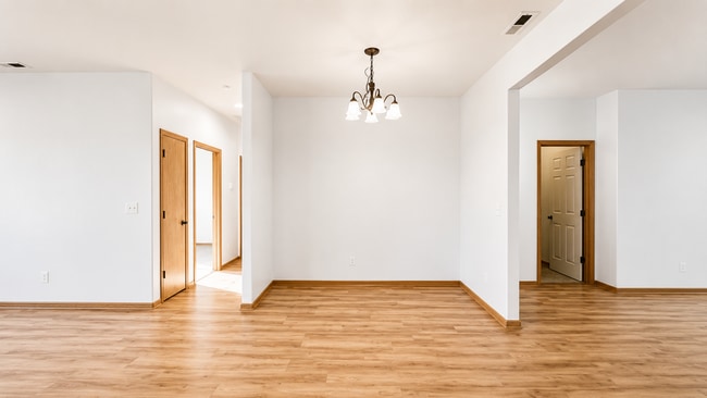Photo - Pet friendly 3 bedroom home availanle June 1st!