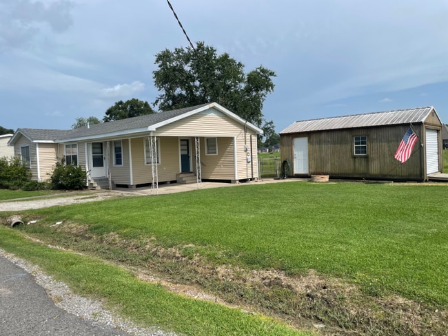 Photo - 129 Bertie St