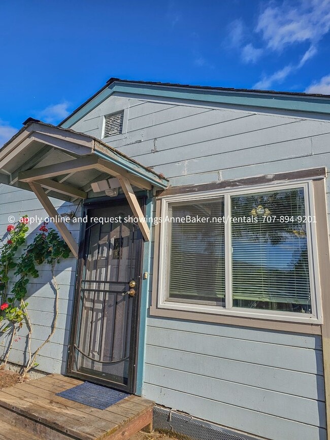 Building Photo - Cute single story 2 bed 1 bath home in Cloverdale