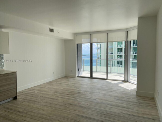 Photo - 1300 Brickell Bay Dr