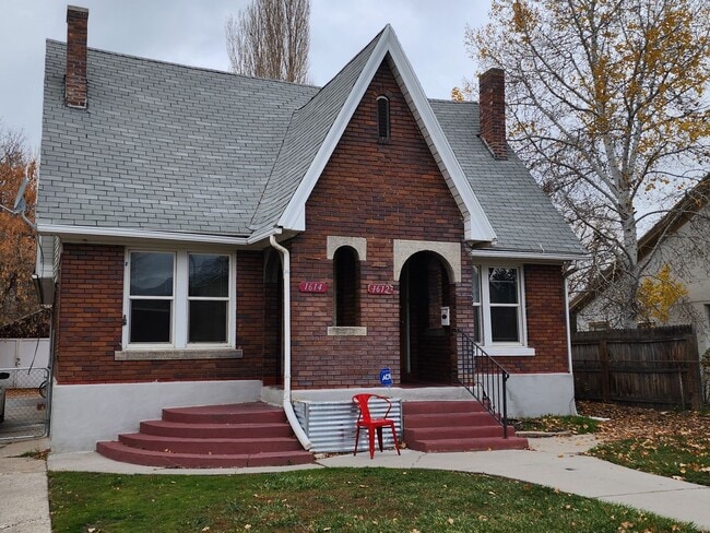 Building Photo - F99if500 (Duplex) *** Unit 1614