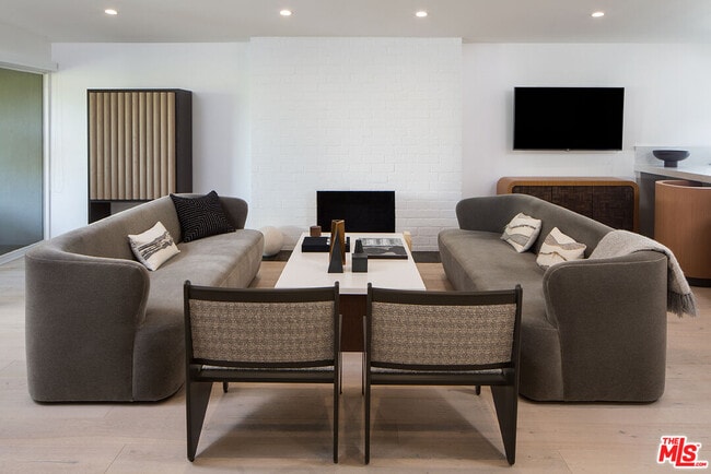 Photo - 8917 Cynthia St Apartment Unit 2