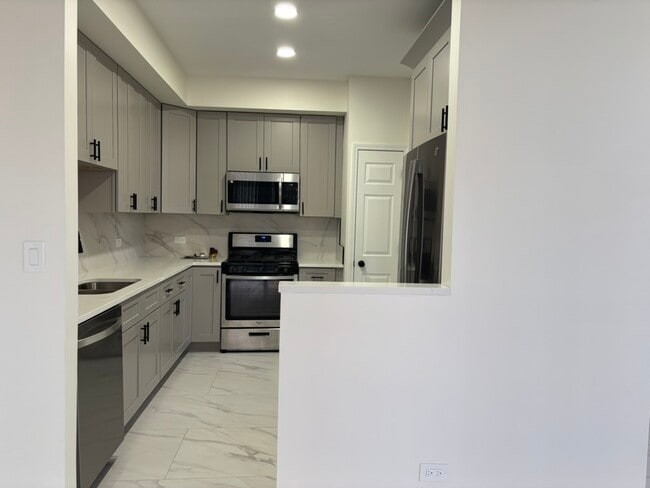 Photo - 1150 Regency Dr