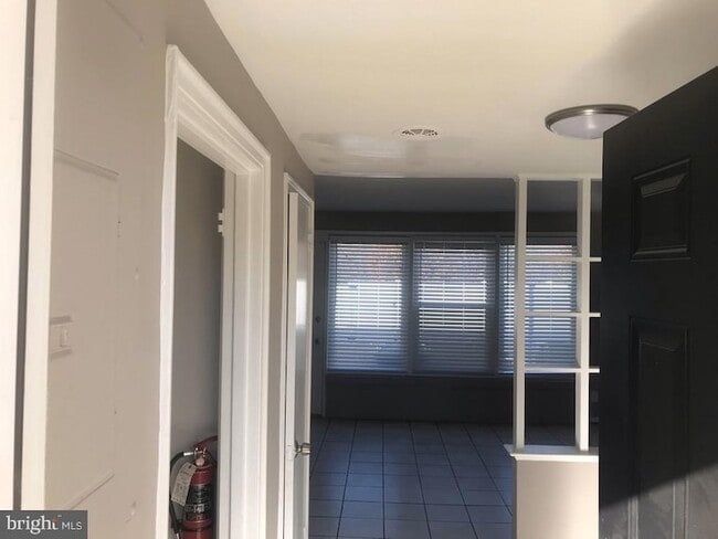 Photo - 2050 Nike Dr