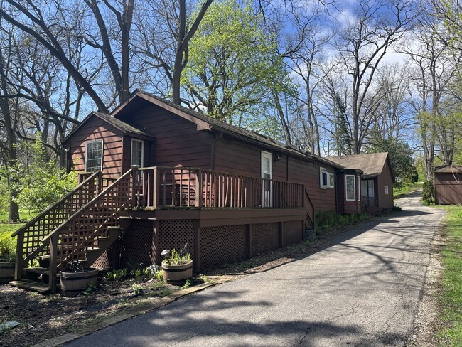 Building Photo - 6N403 State Rte 31