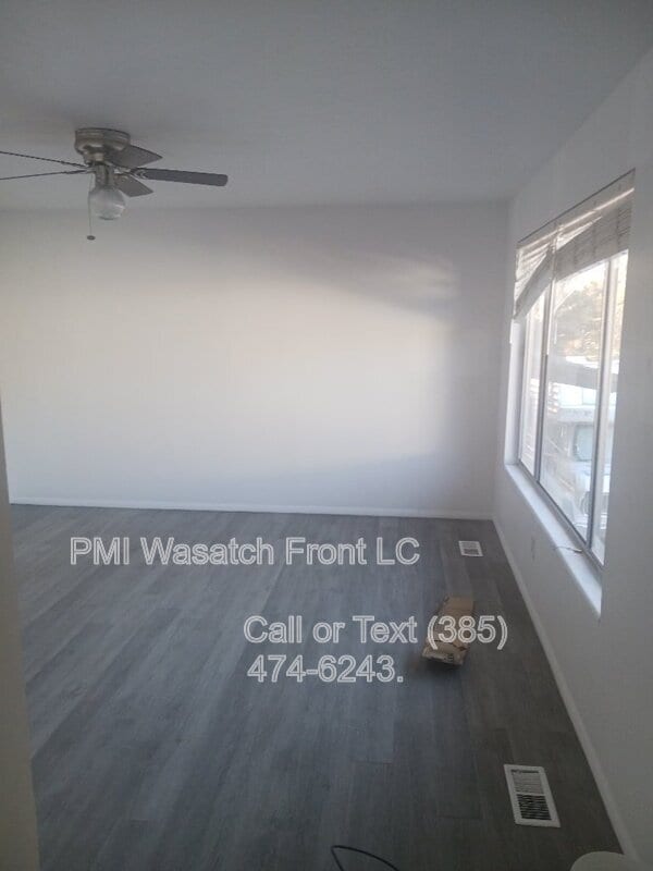 Photo - 209 W 4850 S Unit A