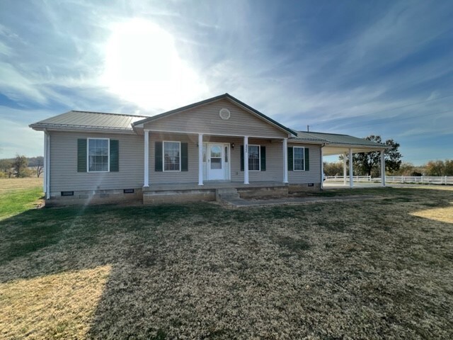Photo - 825 Buck Grove Rd House
