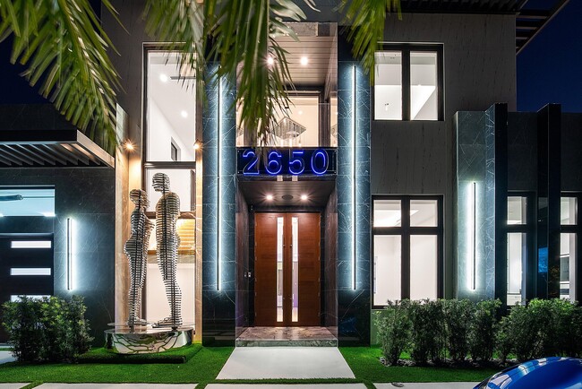 Photo - 2650 NE 48th Ct