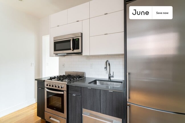 Photo - 95 E 7 St Unit 19