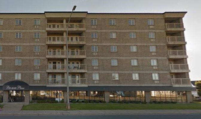 Photo - Belmar Plaza