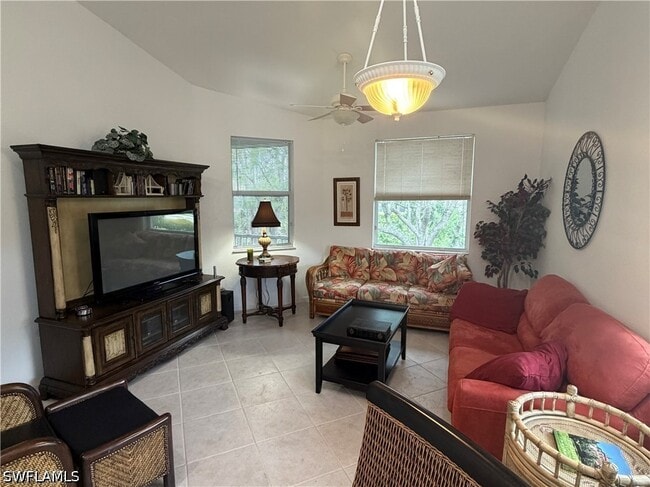 Building Photo - 1305 Mariposa Cir Unit 1204