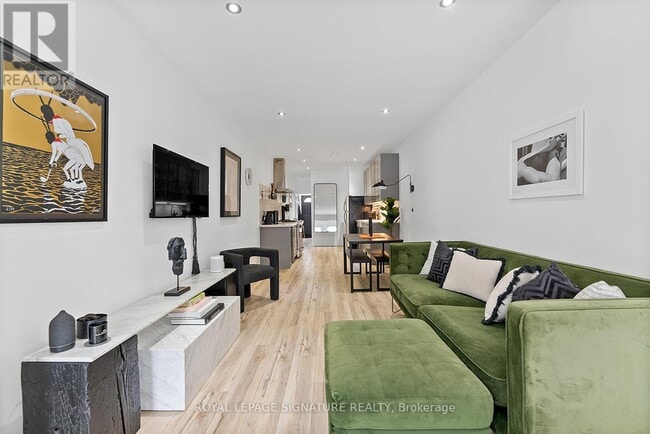 Photo - 28 Minto St