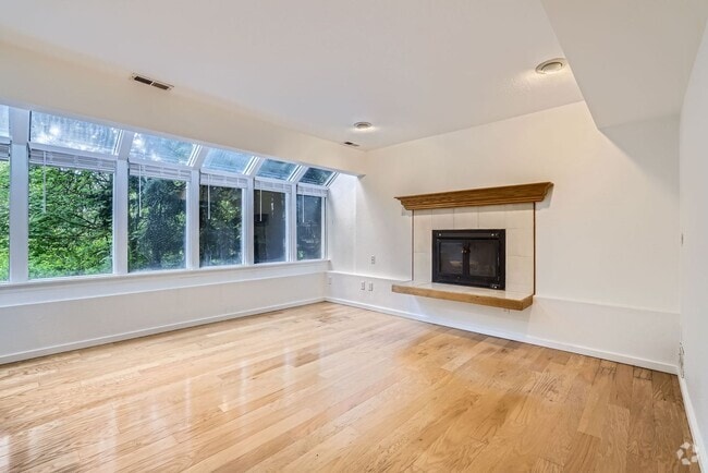 Building Photo - JUNE FREE >> Available NOW! Waterfront >> ... Rental