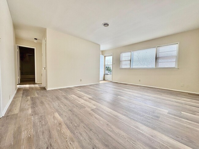 Photo - 427 S 28th St