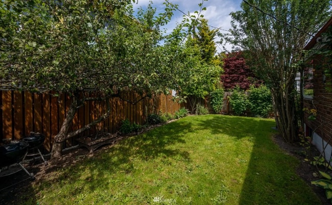 Photo - 5004 8th Ave NW