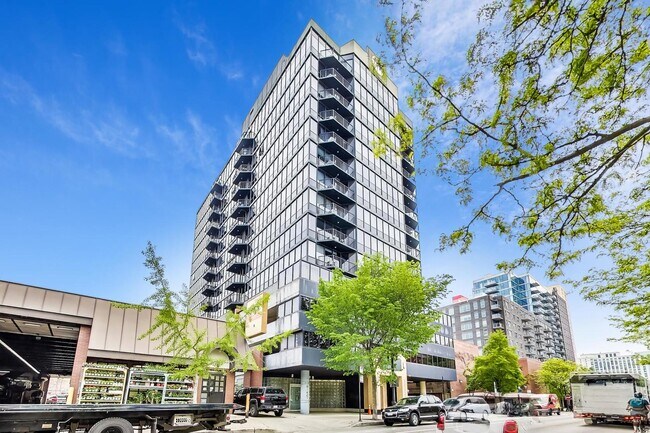 Photo - 1309 N Wells St Unit 605