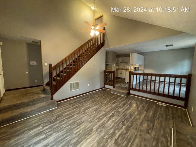 Photo - 6468 Kelmscot Ct