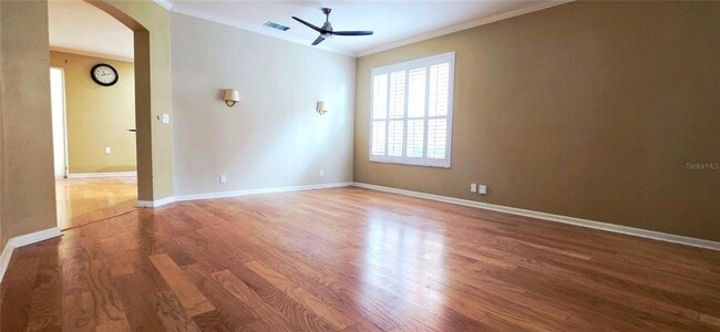 Photo - 230 W Tarrington Dr