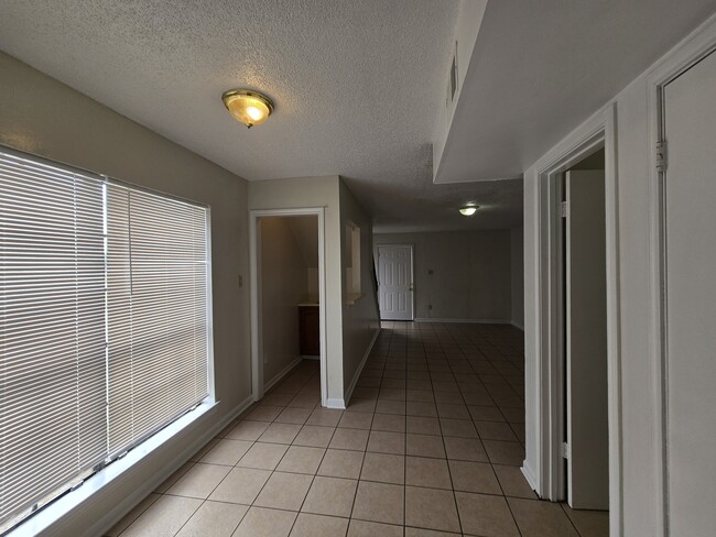 Photo - 118 Oak Ridge Ave
