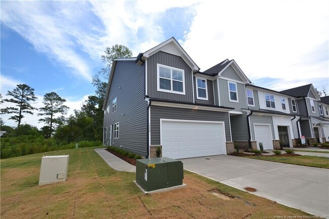 Building Photo - 1226 Bessie Ct