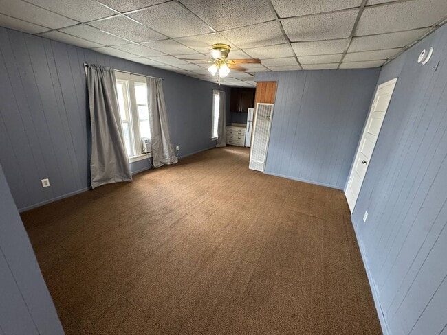 Photo - 211 E 7th St