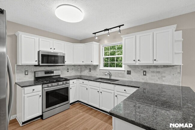 1808 Easton Ct
