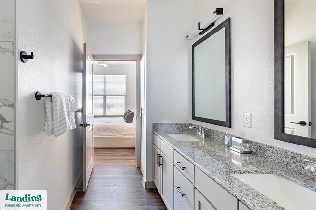 Photo - 1000 Henderson St Unit 203