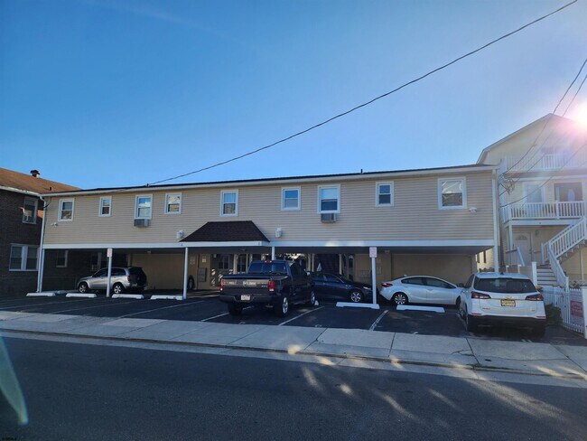 Photo - 6 N Newport Ave Condo Unit A6