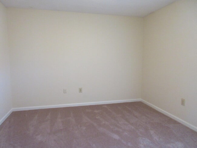Photo - 211 W Hampton Ave