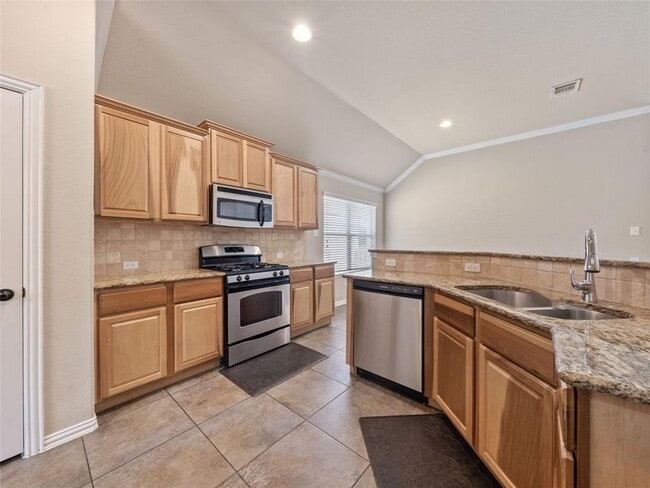 Photo - 1905 Meandering Meadows Dr