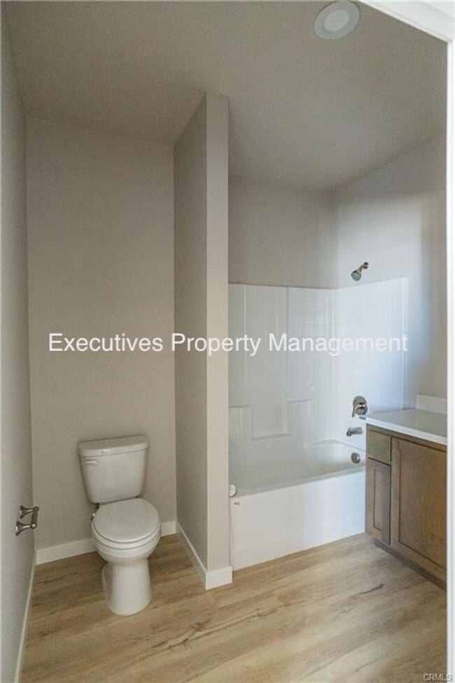 Photo - 40 W. 13th St