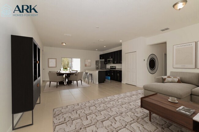 Photo - 249 Elm Ct