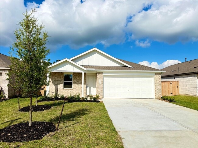 Building Photo - 31507 Casamari Dr