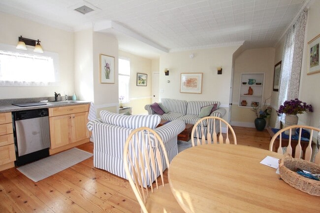 Photo - 12 O'Brion St Unit 12 O'Brion Street  3