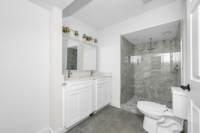 Photo - 4901 W Bartlett Dr