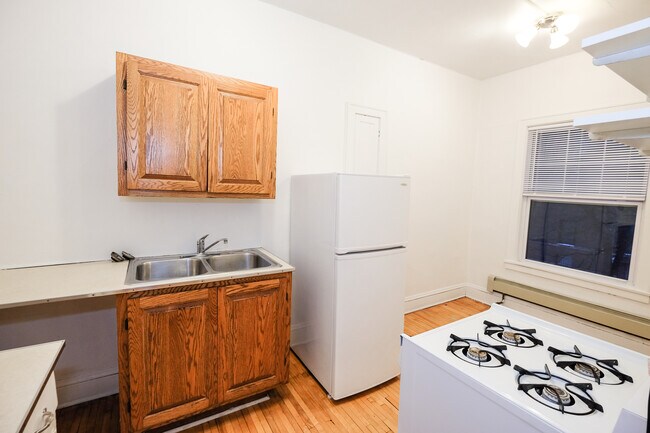 Grand Place Apartments | 622