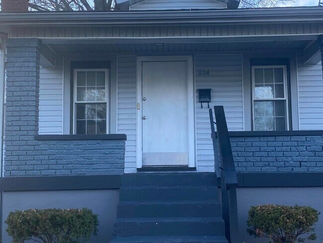 Photo - 804 S 36th St House