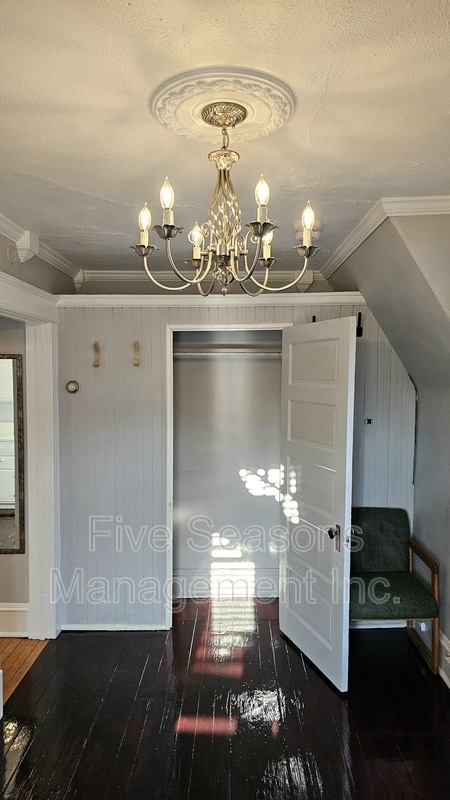 Photo - 205 N Willard St Condo