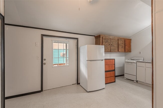 Photo - 128 Johnnie St