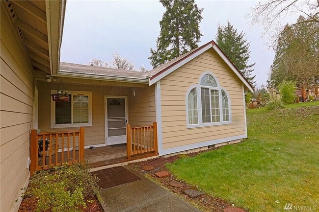 Photo - 10279 SE Grandview St