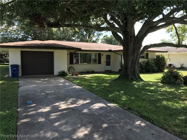 Photo - 2728 Queenswood Dr Casa