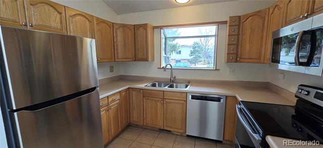 Photo - 1235 Forum St