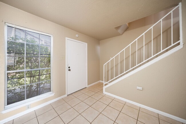 Photo - 6427 Wurzbach Rd